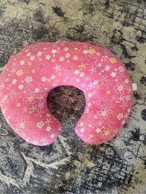 Boppy Pink Floral U-Shaped Kids Neck Pillow